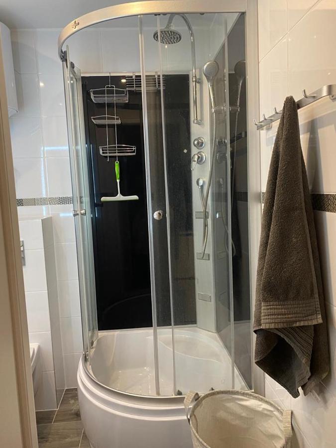 Fenix Apartament Lägenhet Świnoujście Exteriör bild